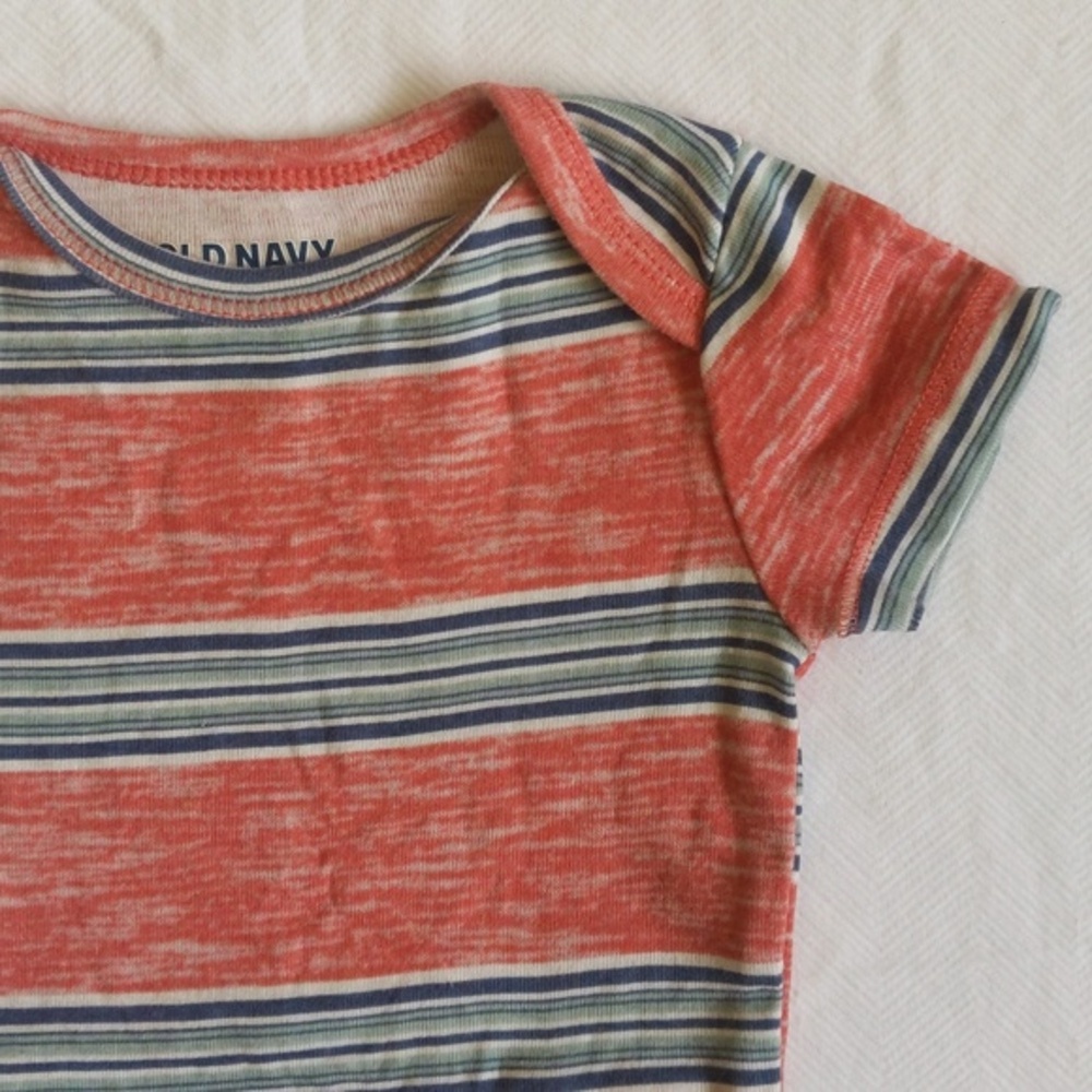 old navy striped short sleeve bodysuit diaper shirt 3-6 months baby